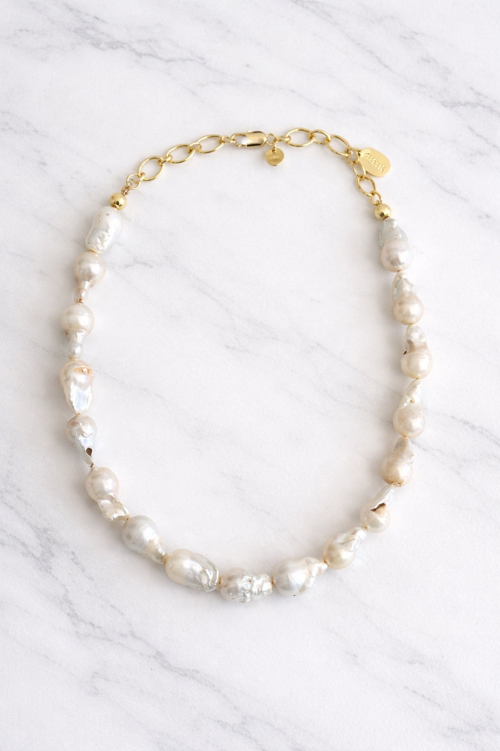 Collar de Perla Barroca con Cadena Corto