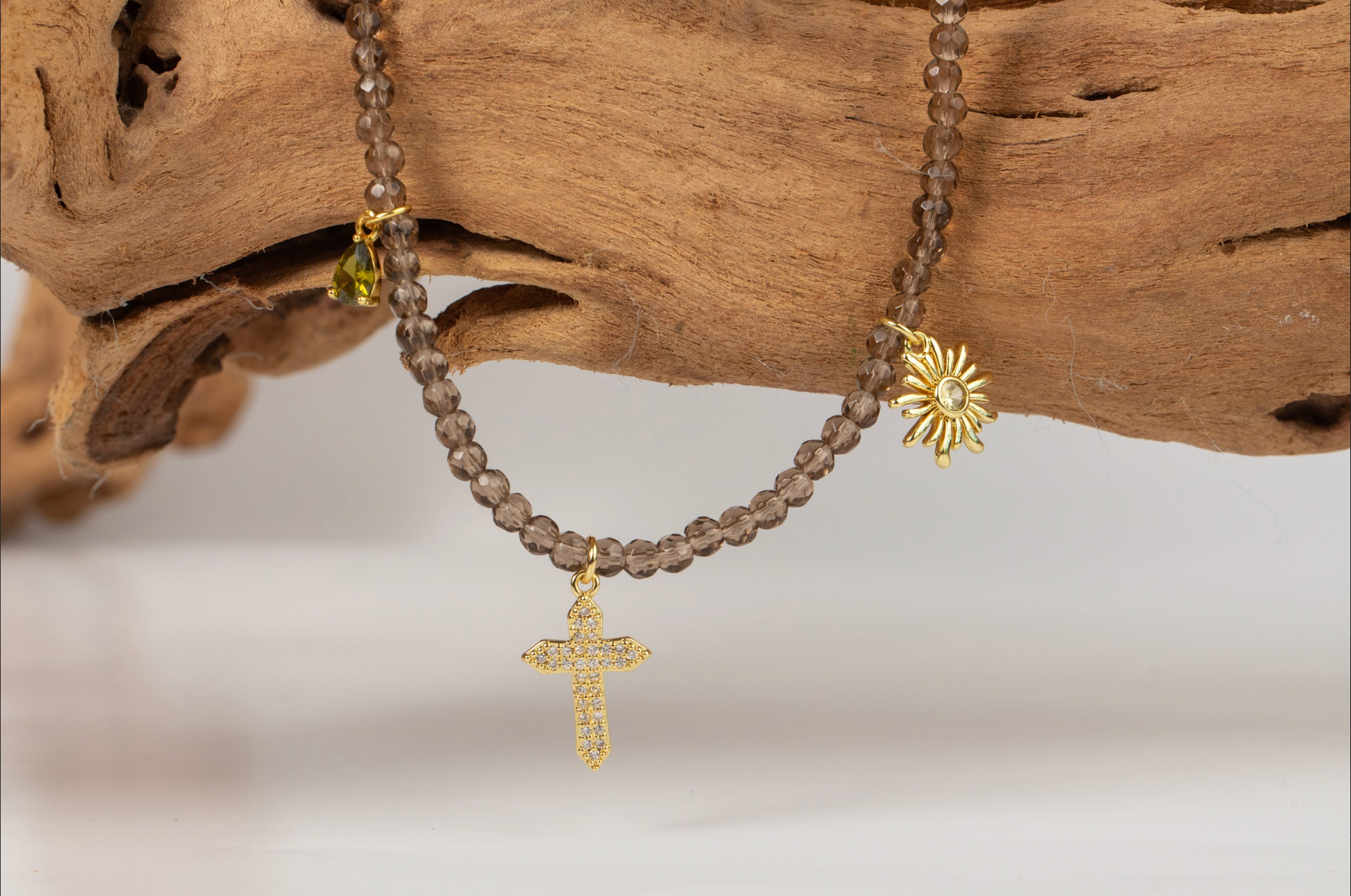 Collar de Cuarzo Humo Mini con Dijes