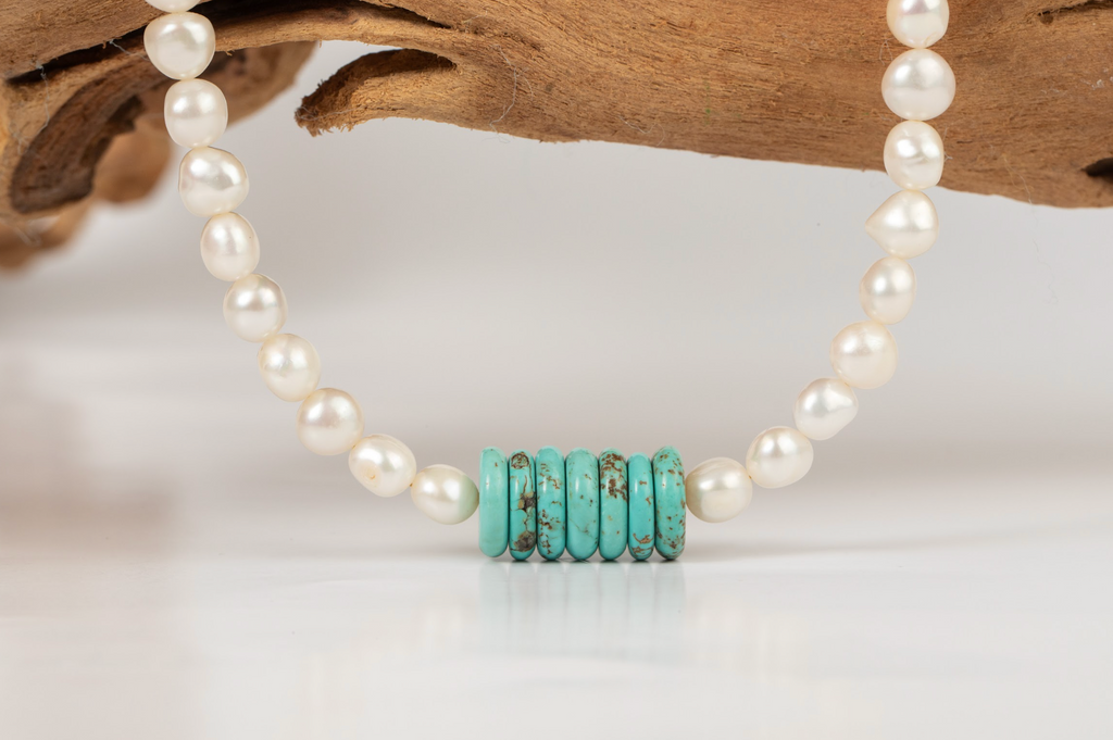 Collar de Perla de Río Blanca con Turquesa