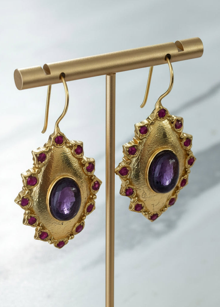 Aretes Turcos Amatista Central con Detalles de Turquesa Hook
