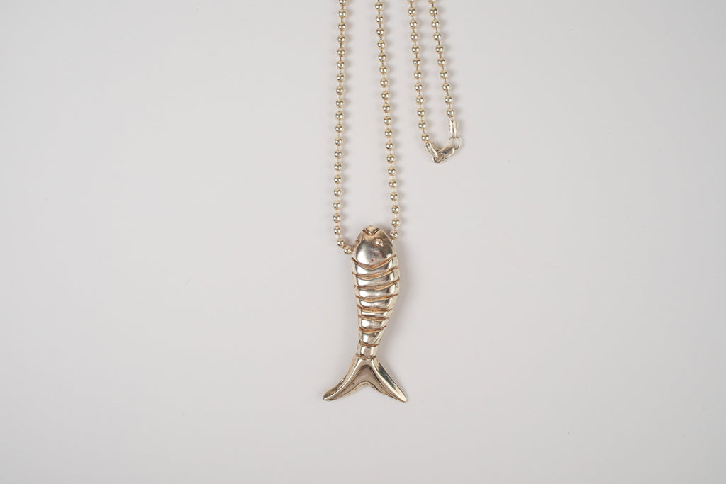 Pescado con Cadena de Plata .925